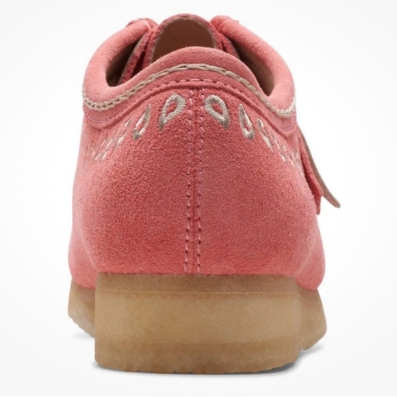 Clarks Women's Wallabees Coral Suede Moccasins Size 11.5 - Picture 4 of 11